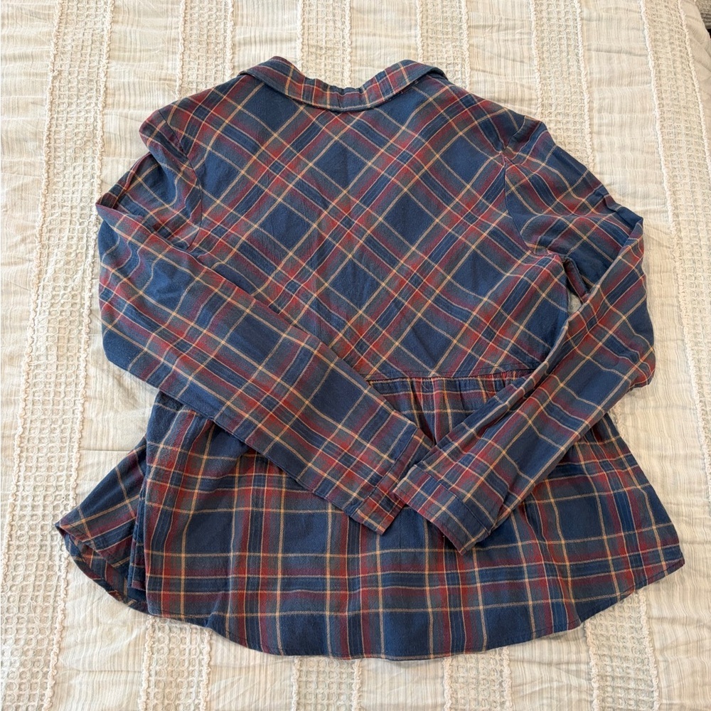 Hem & Thread Flowy Plaid V-Neck Blouse | Blue & Red | Size M - Picture 6 of 6